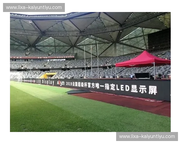 战火重燃!费伦茨狂潮vs.中日兰铁壁,欧战舞台巅峰对决一触即发! 战火重燃!费伦茨狂潮vs.中日兰铁壁,欧战舞台巅峰对决一触即发!